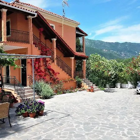 Ziogas Luxury Apartment's 5*